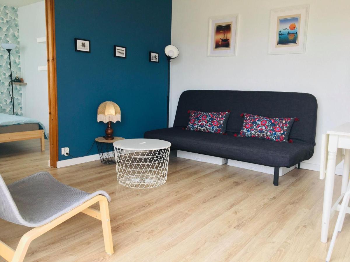 Bleu Sale - F2 Courseulles Avec Balcon Daire Dış mekan fotoğraf